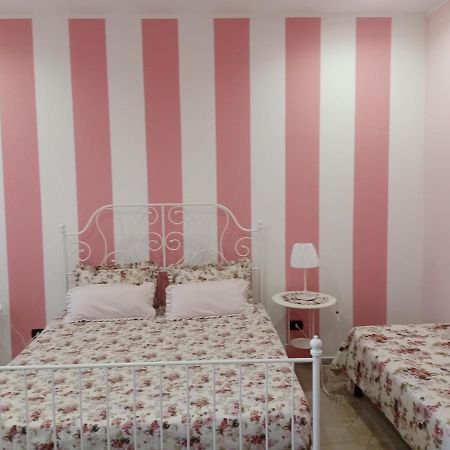 I Milord Panzió Castel San Giorgio Kültér fotó